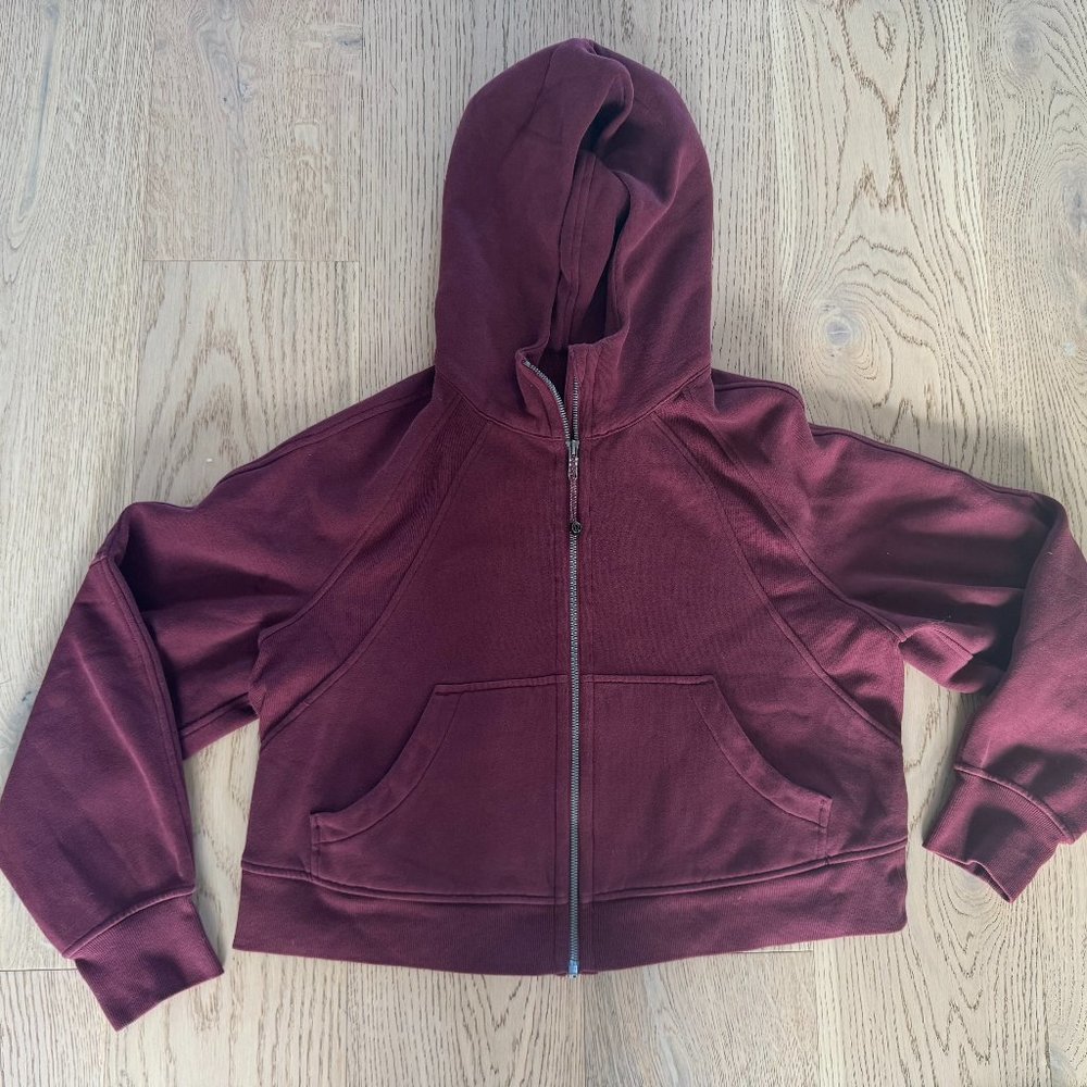 Lululemon Scuba - Merlot Red